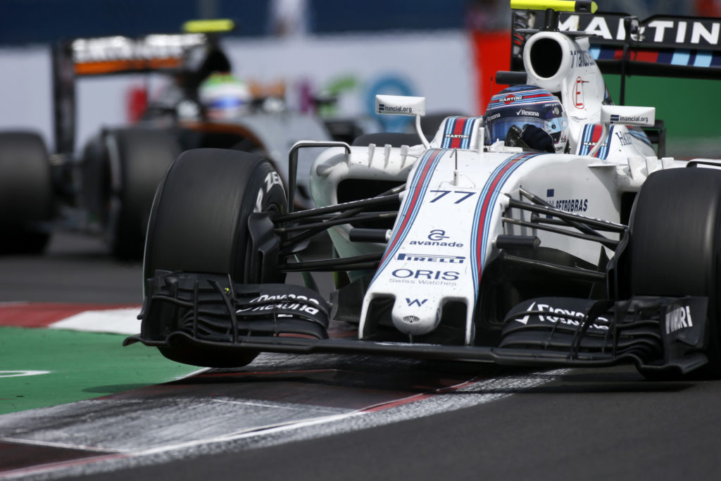 Autodromo Hermanos Rodriguez, Mexico City, Mexico. Sunday 30 October 2016. Valtteri Bottas, Williams FW38 Mercedes, leads Sergio Perez, Force India VJM09 Mercedes. Photo: Sam Bloxham/Williams ref: Digital Image _SLA5066